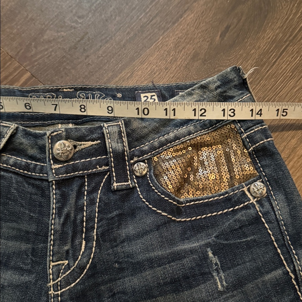 Miss Me Women's Signature Rise Cuffed Skinny Distressed Jeans - Picture 6 of 10